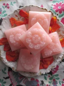 Pomba Gira Soap-Messages, Wealth, Sex, Protection