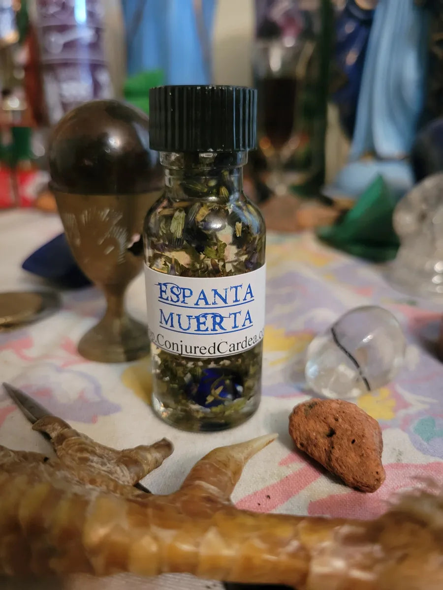 Espanta Muerta Oil-Rids One of Hants, Ghosts, Malevolent Spirits