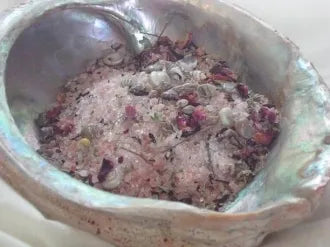 Oshuns Bath Salts for Seduction, Love, Lust, Beauty, and Fortune